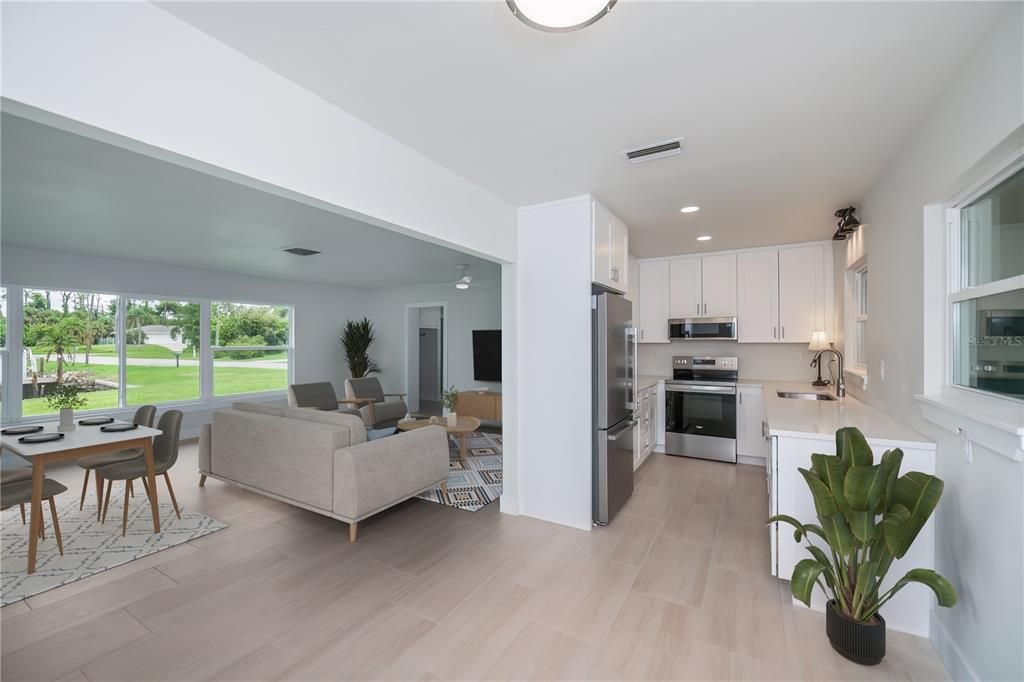 Active With Contract: $550,000 (3 beds, 2 baths, 1354 Square Feet)