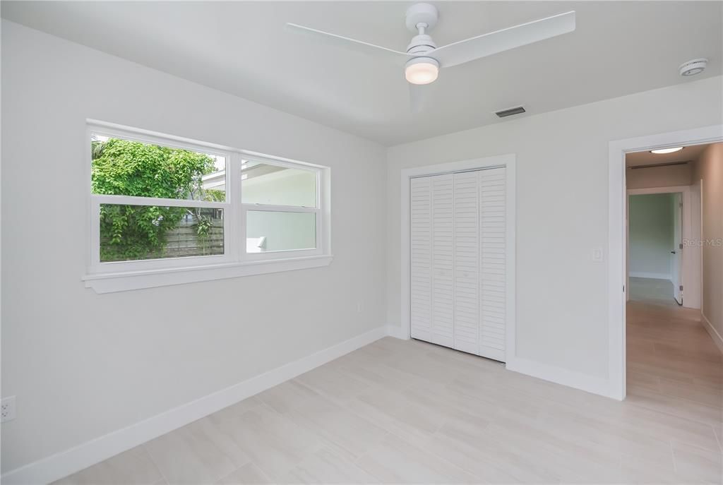 Active With Contract: $550,000 (3 beds, 2 baths, 1354 Square Feet)