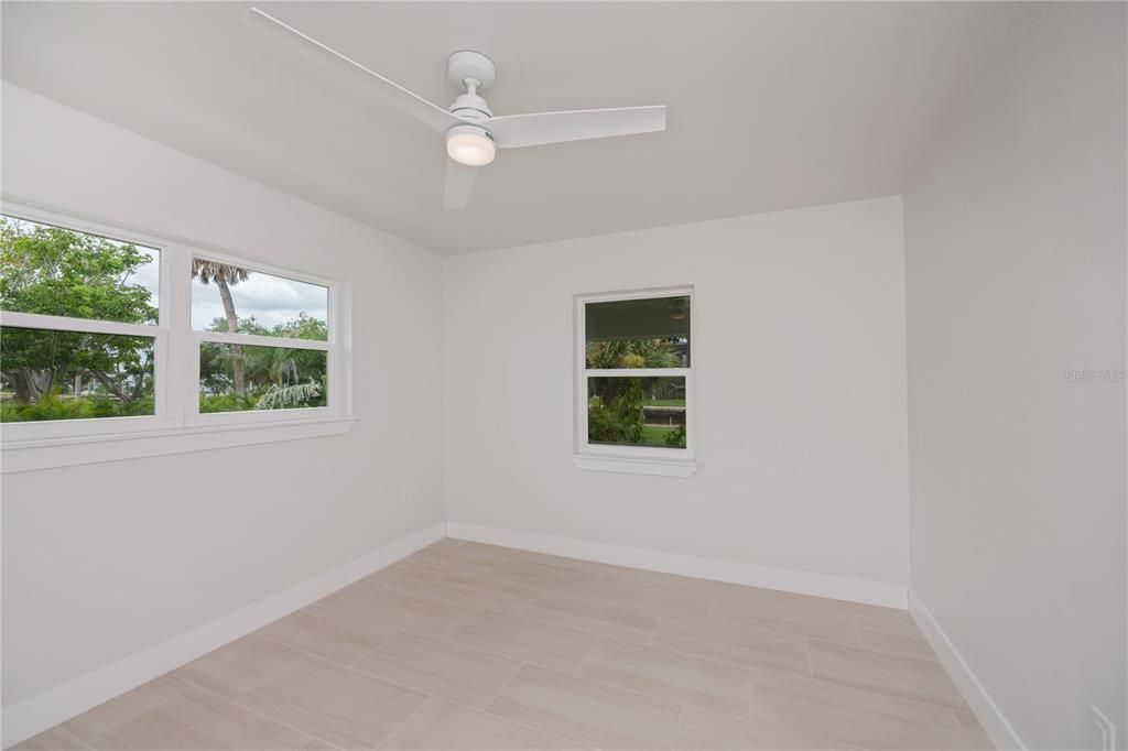 Active With Contract: $550,000 (3 beds, 2 baths, 1354 Square Feet)