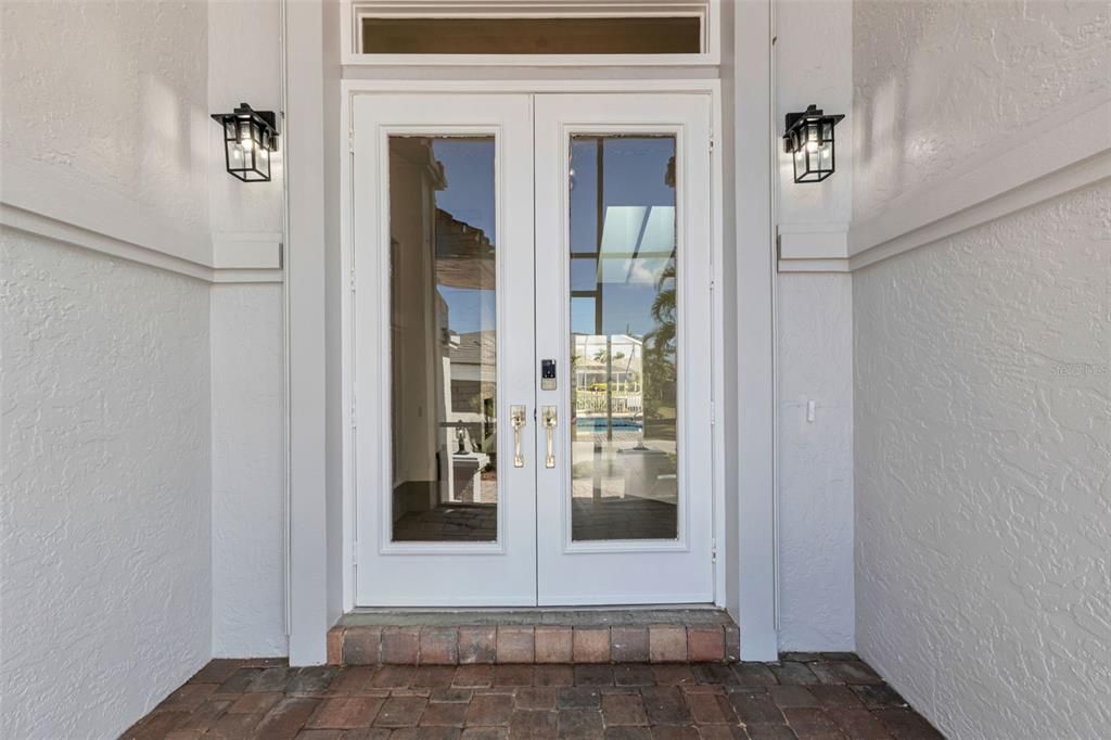 For Sale: $775,000 (3 beds, 3 baths, 2448 Square Feet)