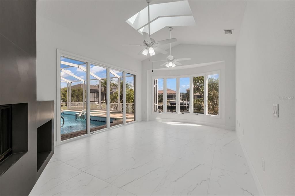 For Sale: $775,000 (3 beds, 3 baths, 2448 Square Feet)