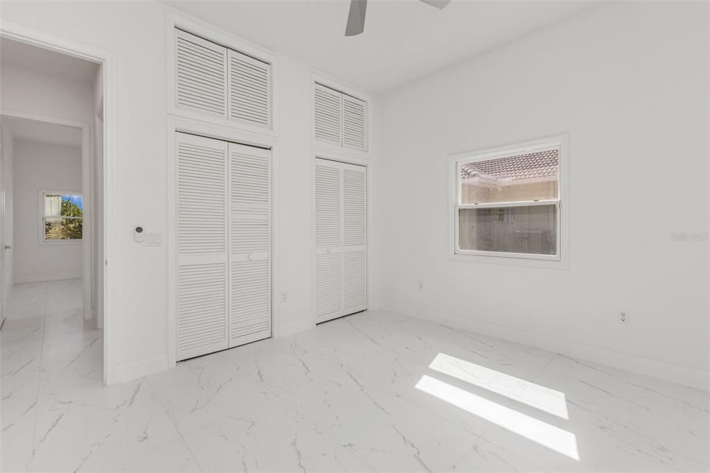 For Sale: $775,000 (3 beds, 3 baths, 2448 Square Feet)