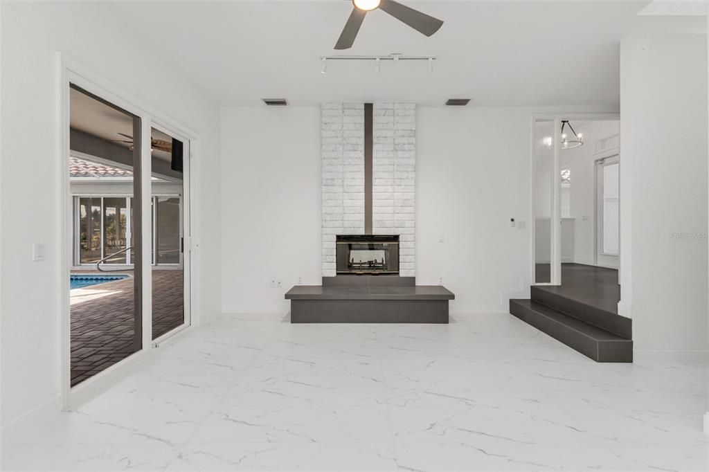 For Sale: $775,000 (3 beds, 3 baths, 2448 Square Feet)