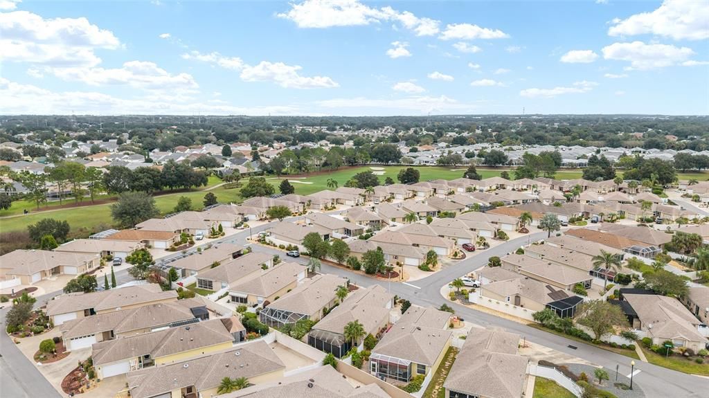 For Sale: $319,000 (2 beds, 2 baths, 1322 Square Feet)