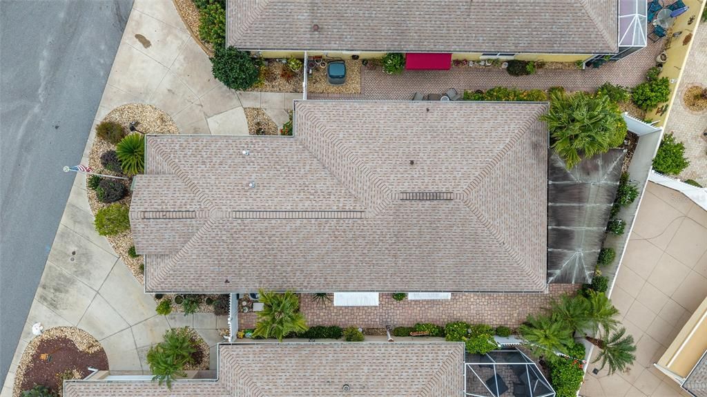 For Sale: $319,000 (2 beds, 2 baths, 1322 Square Feet)