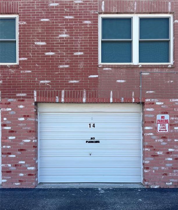 For Sale: $125,000 (2 beds, 2 baths, 1104 Square Feet)