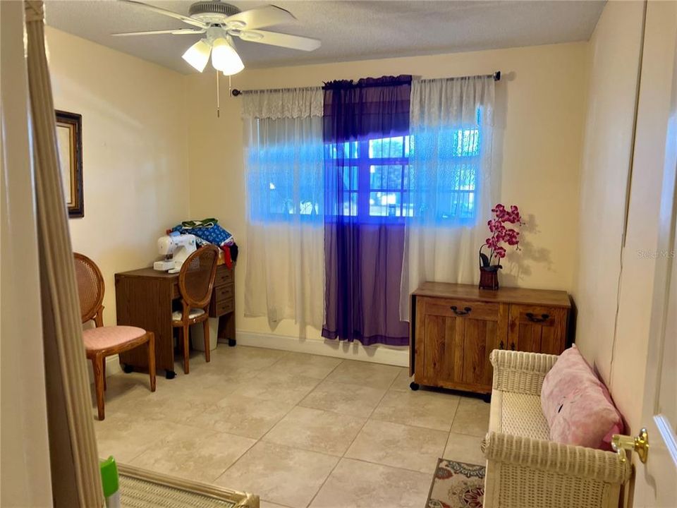 For Sale: $125,000 (2 beds, 2 baths, 1104 Square Feet)