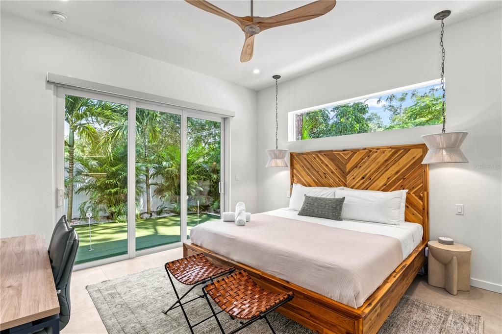 For Sale: $2,290,000 (5 beds, 5 baths, 3334 Square Feet)