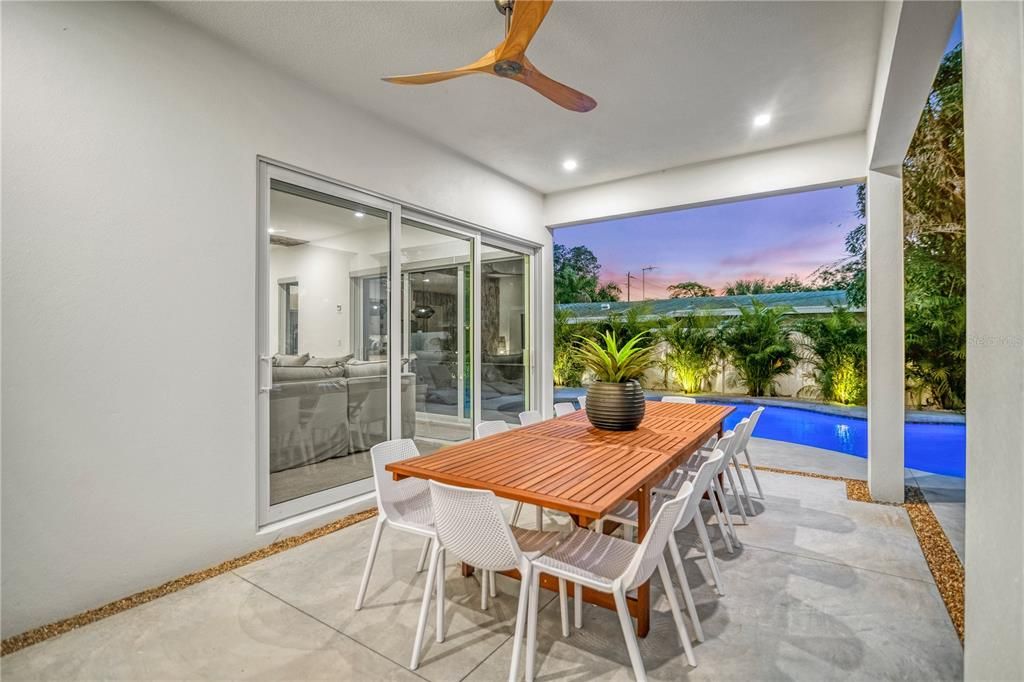 For Sale: $2,290,000 (5 beds, 5 baths, 3334 Square Feet)