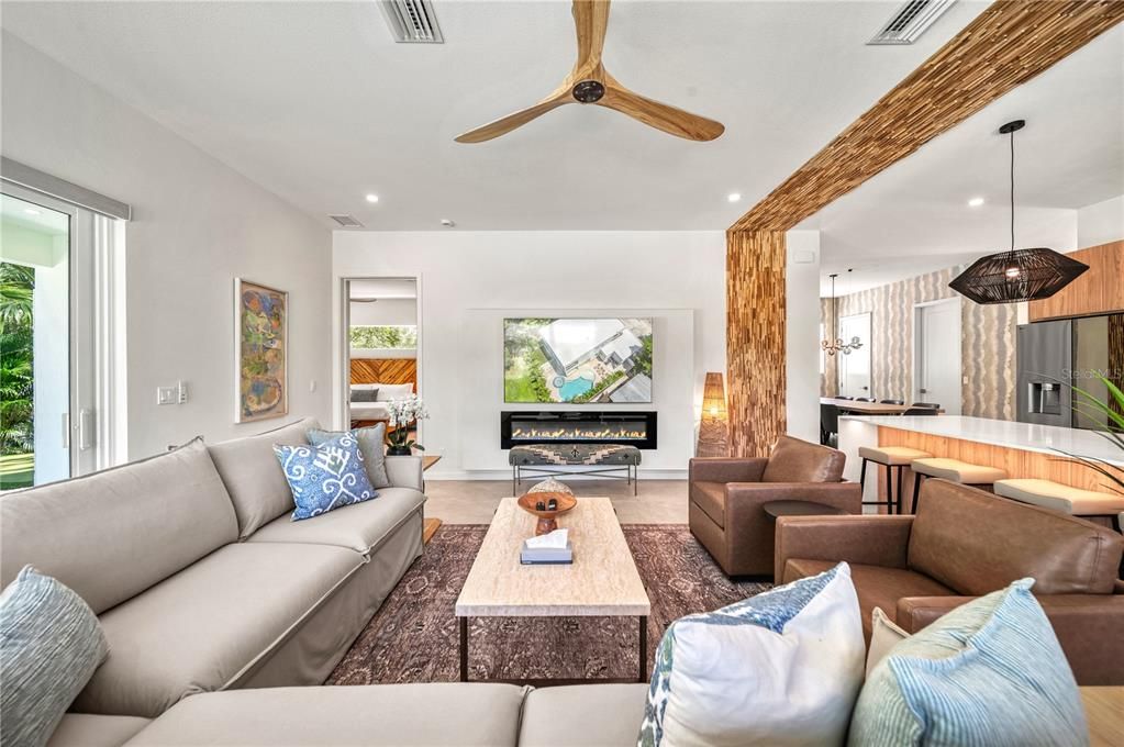 For Sale: $2,290,000 (5 beds, 5 baths, 3334 Square Feet)