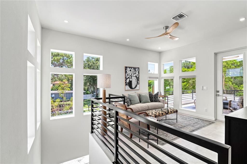 For Sale: $2,290,000 (5 beds, 5 baths, 3334 Square Feet)