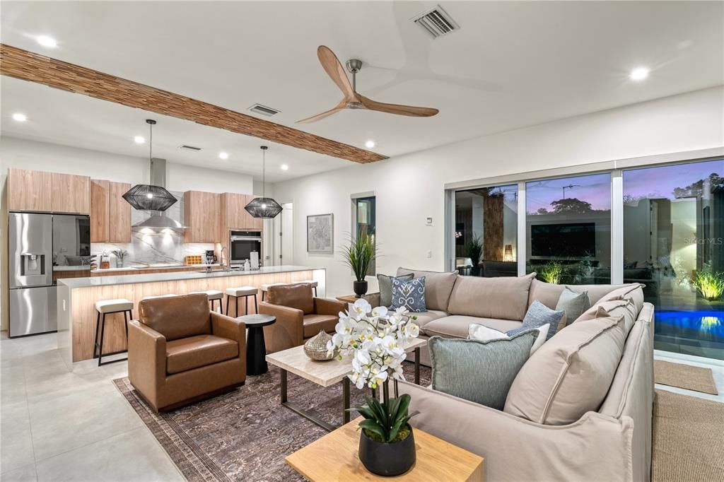 For Sale: $2,290,000 (5 beds, 5 baths, 3334 Square Feet)