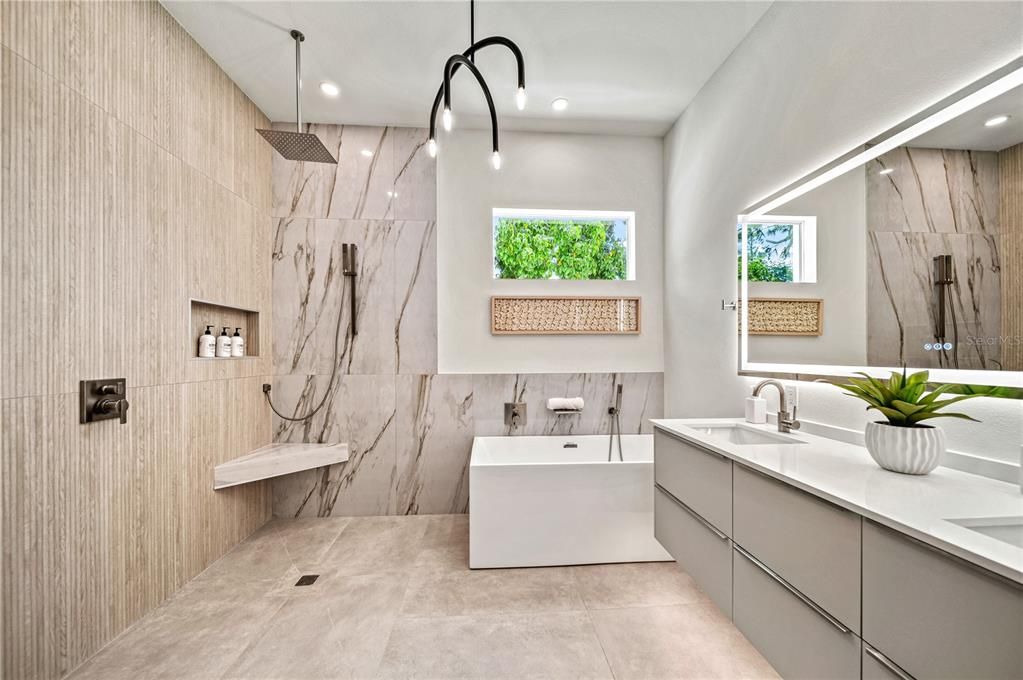 For Sale: $2,290,000 (5 beds, 5 baths, 3334 Square Feet)