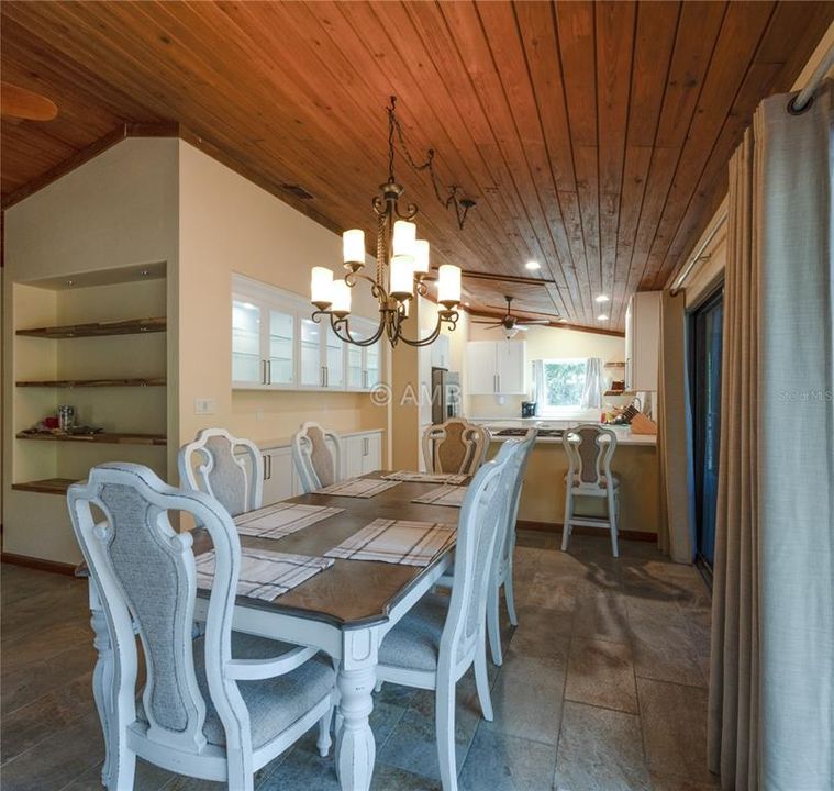 For Sale: $795,000 (3 beds, 2 baths, 2412 Square Feet)