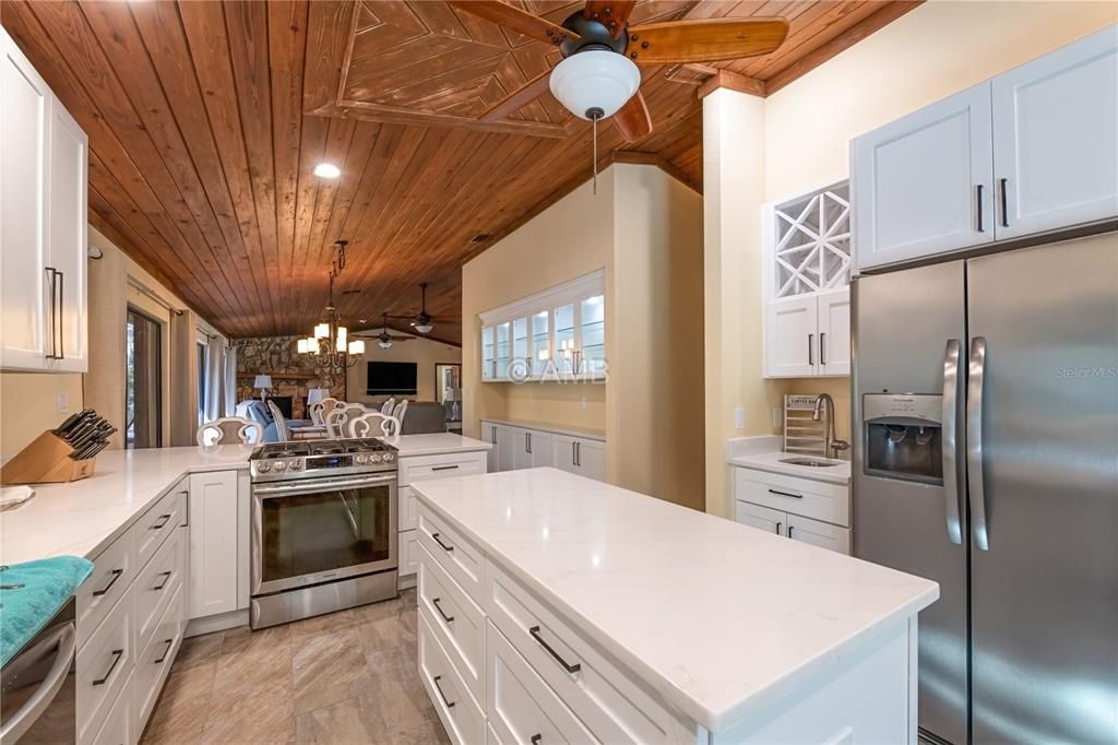 For Sale: $795,000 (3 beds, 2 baths, 2412 Square Feet)