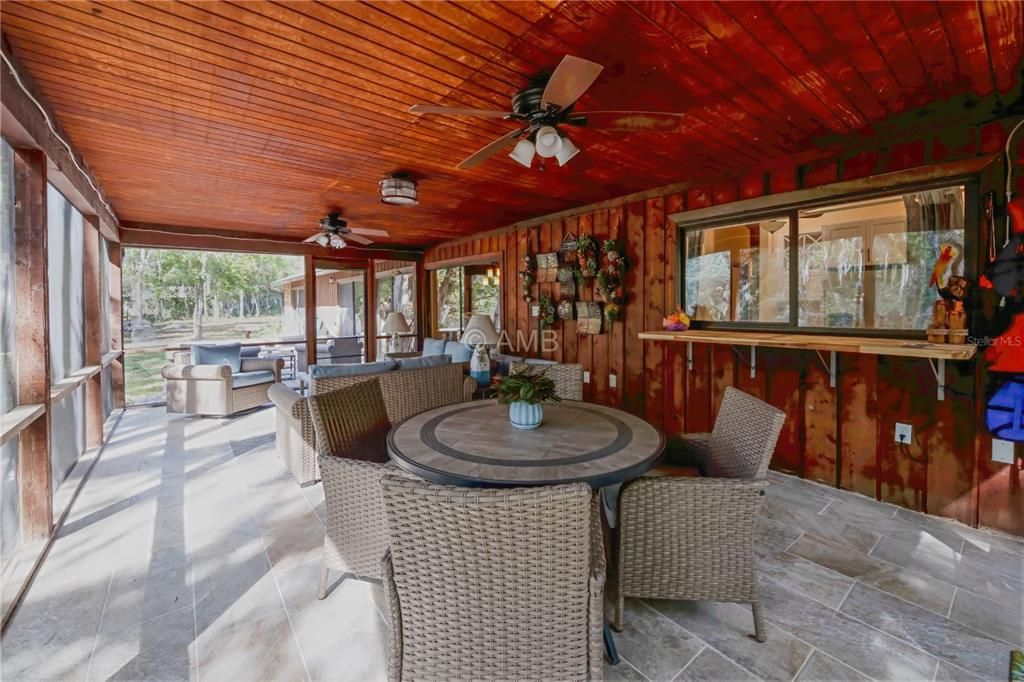 For Sale: $795,000 (3 beds, 2 baths, 2412 Square Feet)