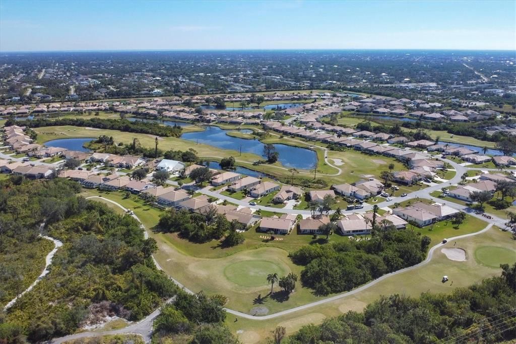 Activo con contrato: $348,000 (3 camas, 2 baños, 2000 Pies cuadrados)