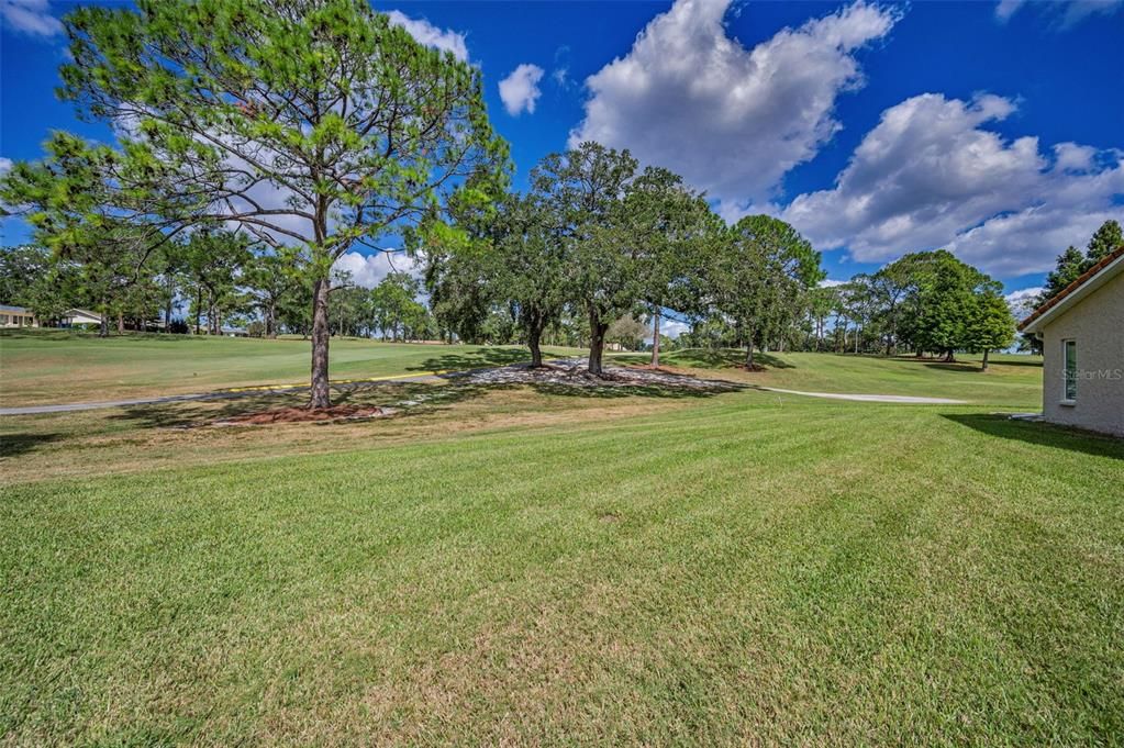 合同活跃: $449,000 (2 贝兹, 2 浴室, 1545 平方英尺)