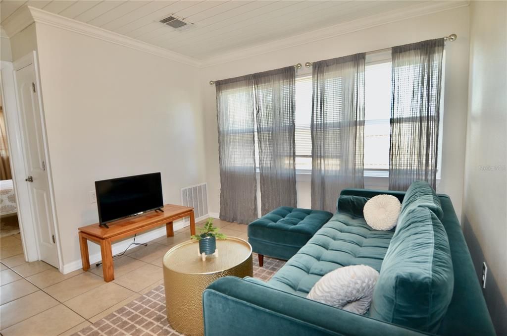 For Sale: $675,000 (5 beds, 0 baths, 2802 Square Feet)