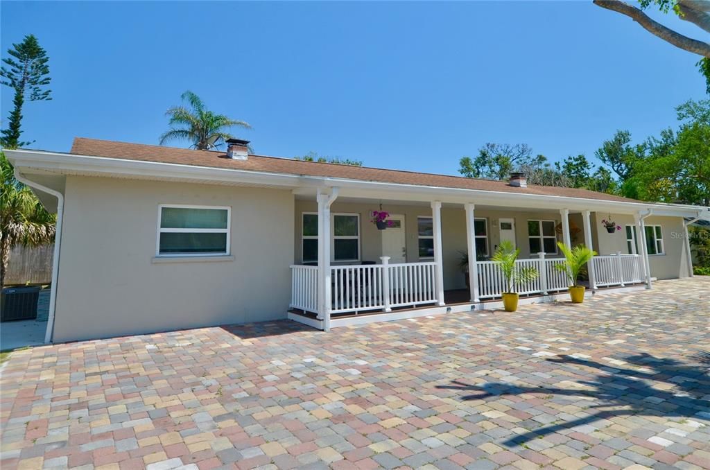 For Sale: $675,000 (5 beds, 0 baths, 2802 Square Feet)