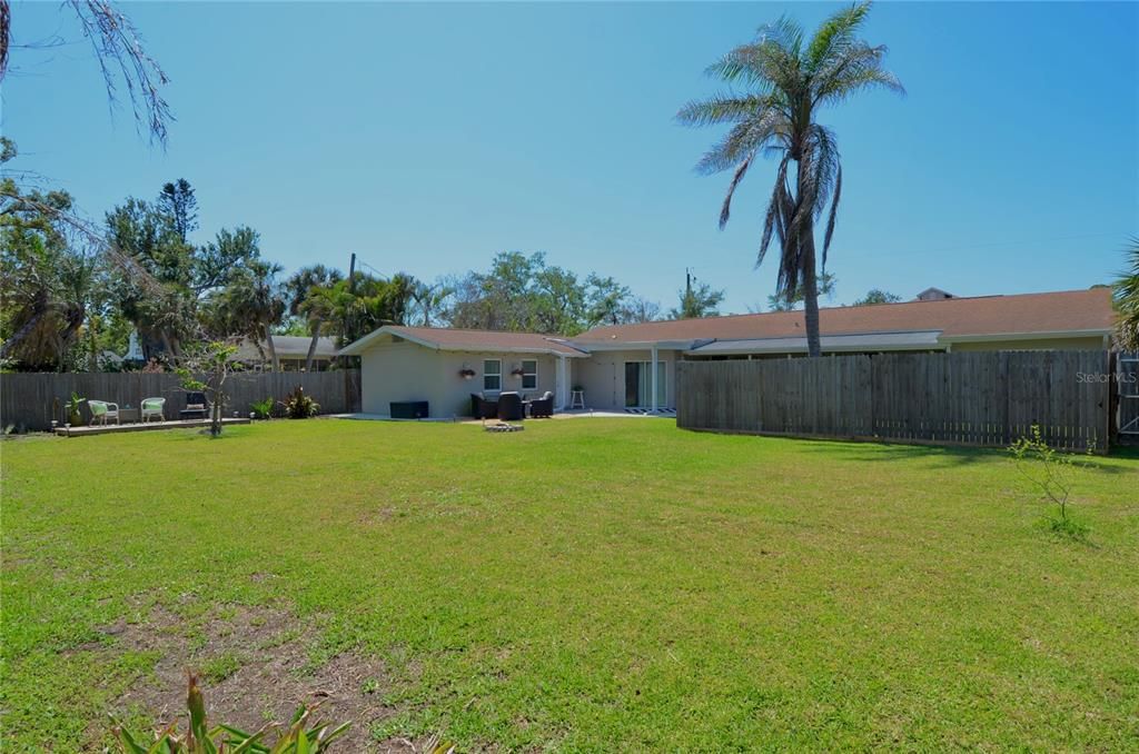 For Sale: $675,000 (5 beds, 0 baths, 2802 Square Feet)