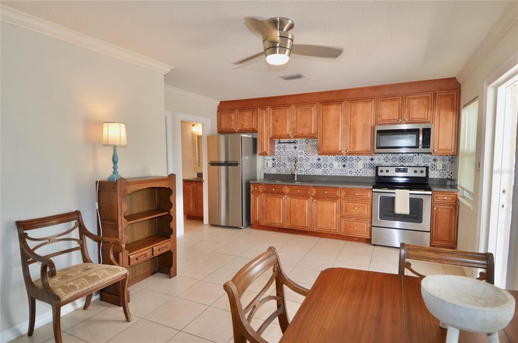 For Sale: $675,000 (5 beds, 0 baths, 2802 Square Feet)