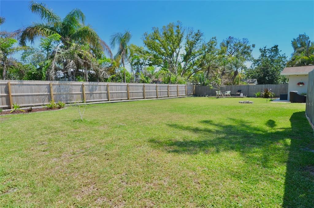 For Sale: $675,000 (5 beds, 0 baths, 2802 Square Feet)