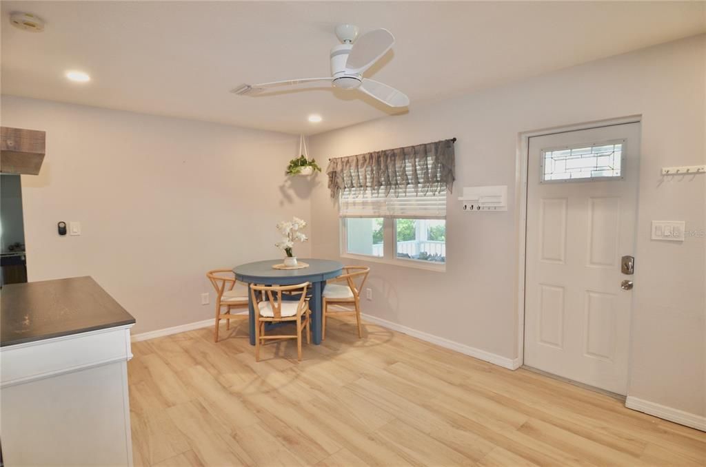 For Sale: $675,000 (5 beds, 0 baths, 2802 Square Feet)