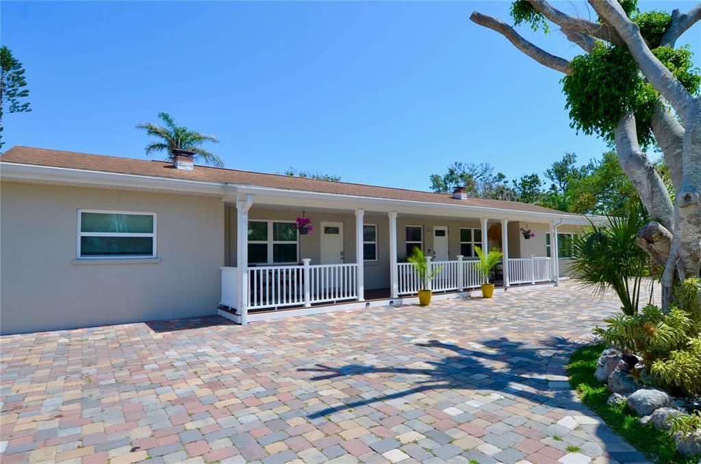 For Sale: $675,000 (5 beds, 0 baths, 2802 Square Feet)