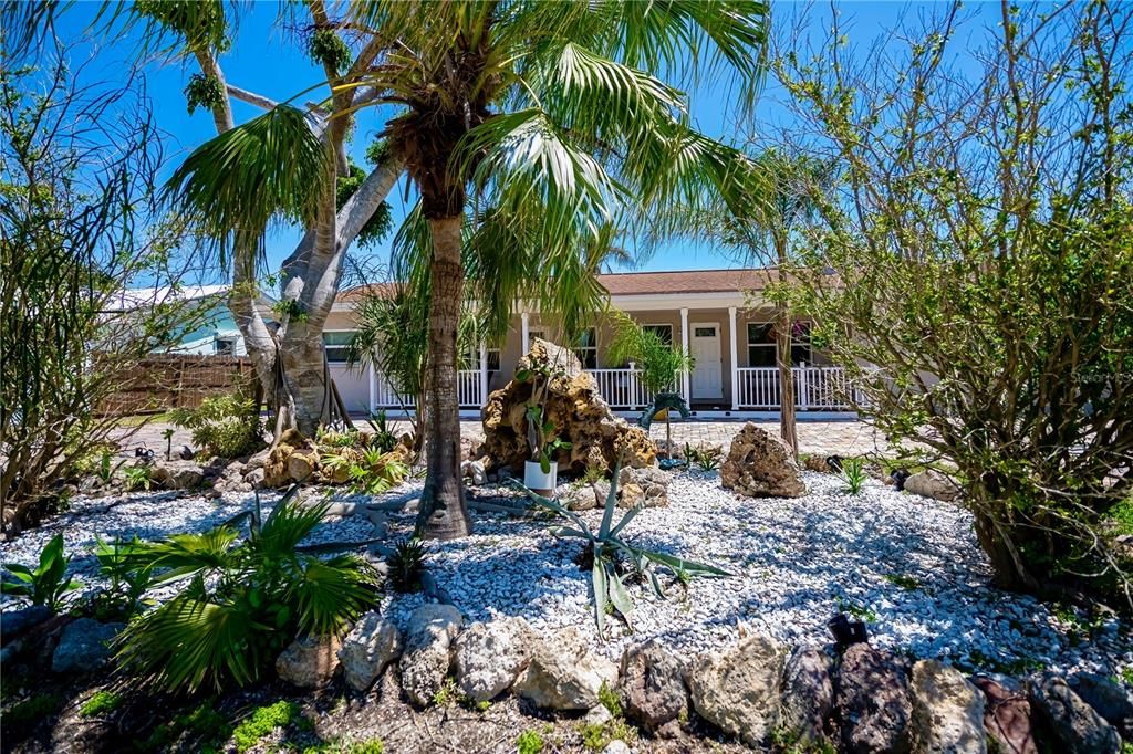 For Sale: $675,000 (5 beds, 0 baths, 2802 Square Feet)