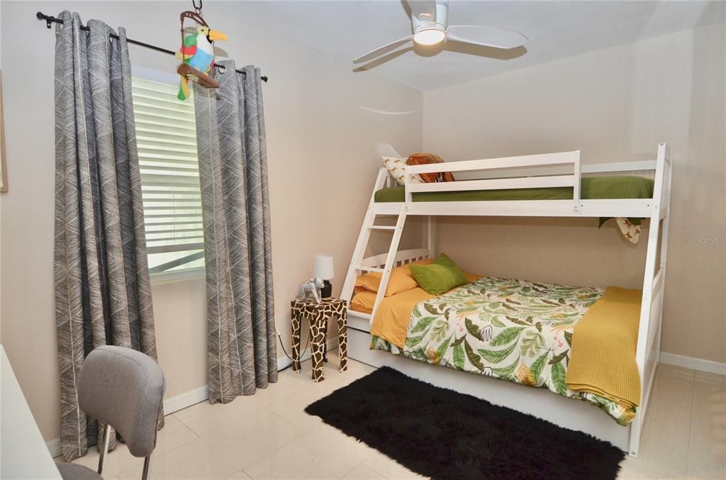 For Sale: $675,000 (5 beds, 0 baths, 2802 Square Feet)