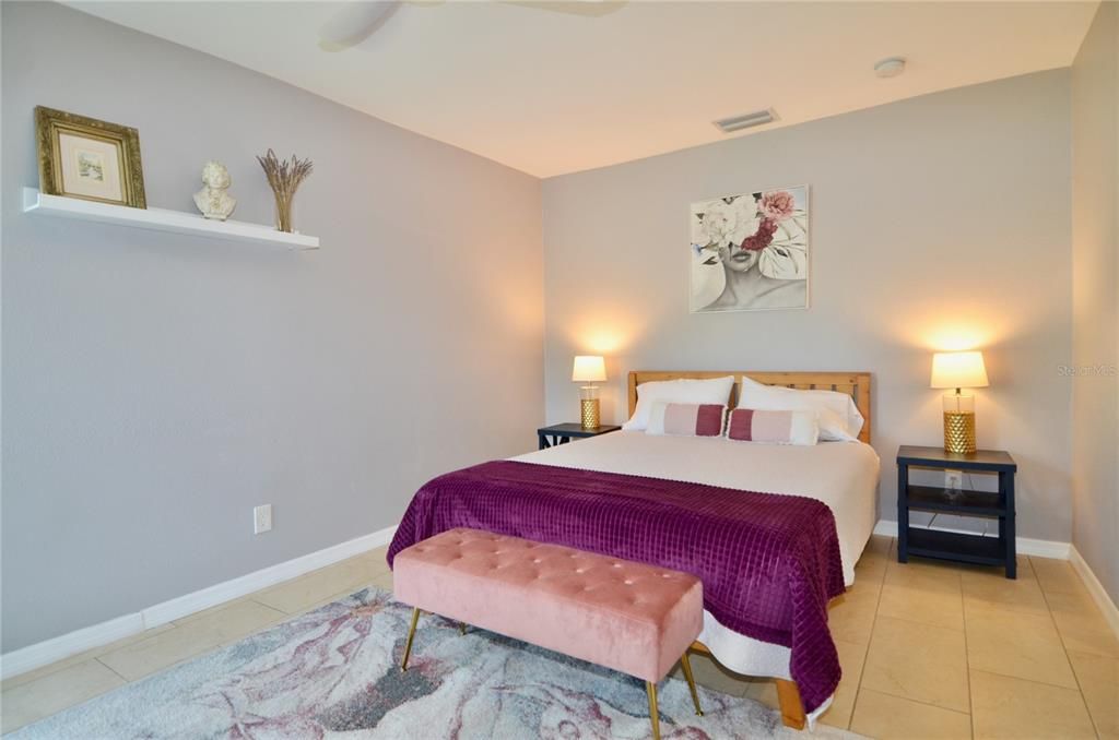 For Sale: $675,000 (5 beds, 0 baths, 2802 Square Feet)