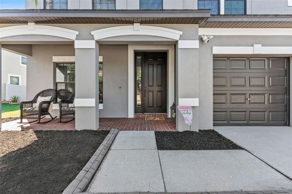 En Venta: $715,000 (5 camas, 3 baños, 3325 Pies cuadrados)