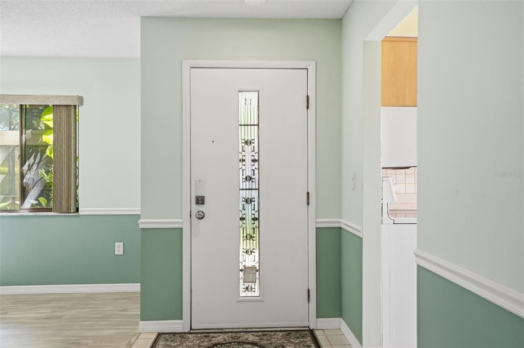 Под контрактом: $155,000 (2 спален, 2 ванн, 1144 Квадратных фут)