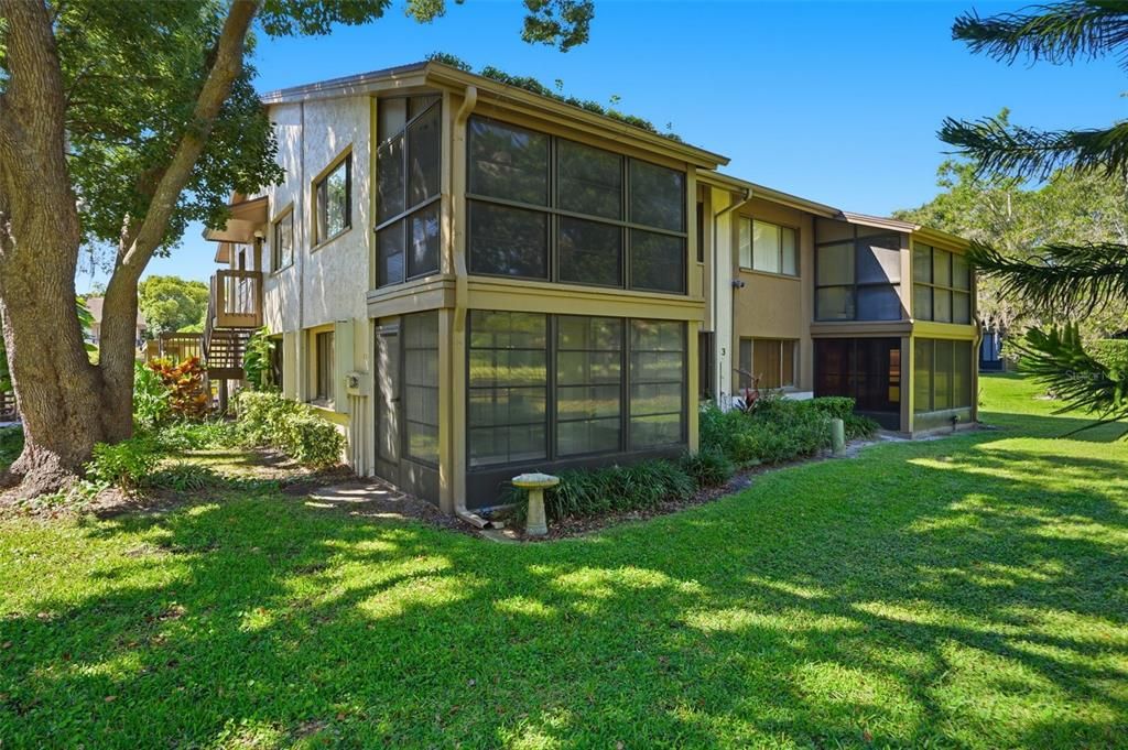 Под контрактом: $155,000 (2 спален, 2 ванн, 1144 Квадратных фут)