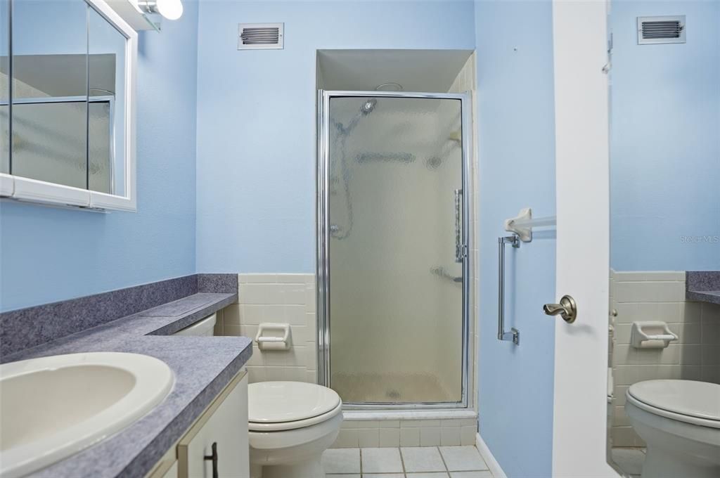 Под контрактом: $155,000 (2 спален, 2 ванн, 1144 Квадратных фут)