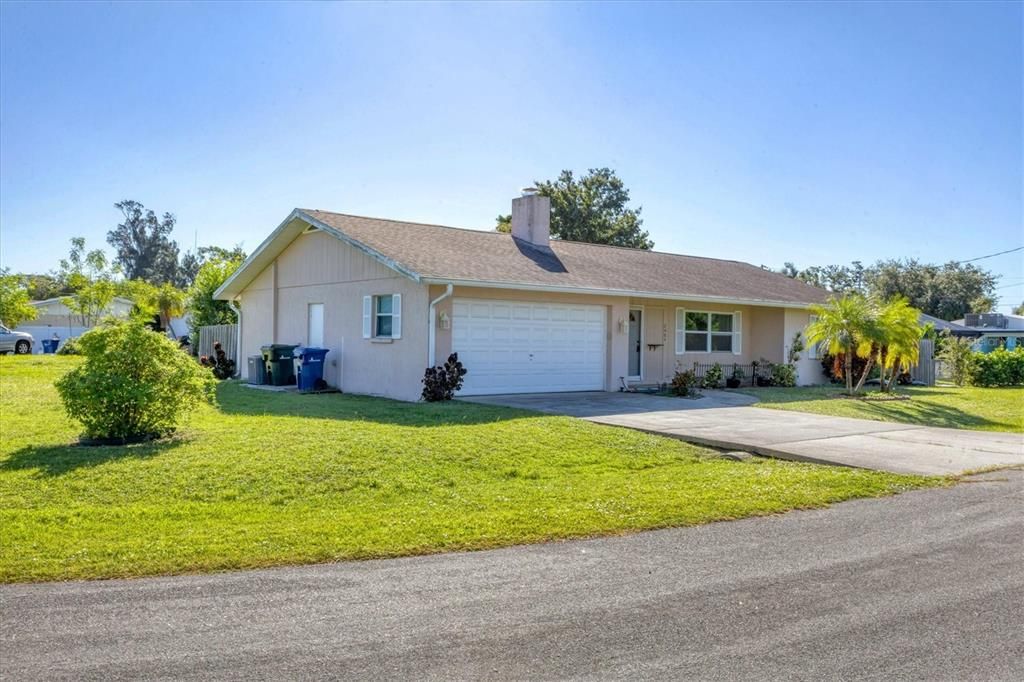 Activo con contrato: $275,000 (2 camas, 2 baños, 1204 Pies cuadrados)