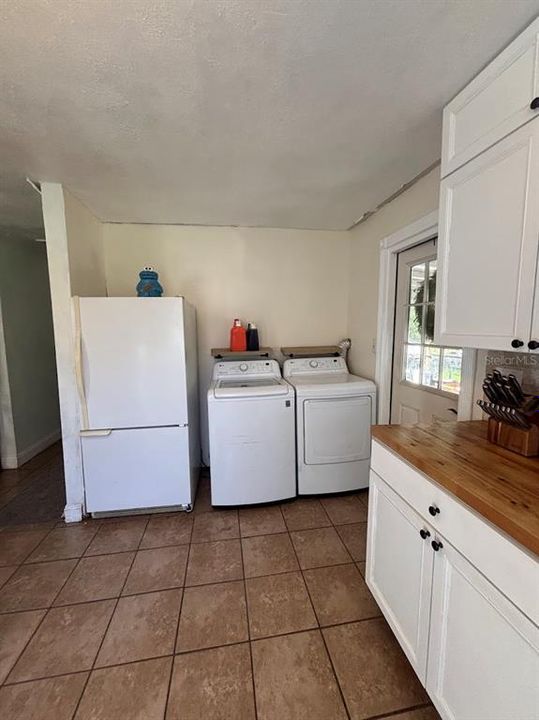 En Venta: $275,500 (3 camas, 2 baños, 1368 Pies cuadrados)