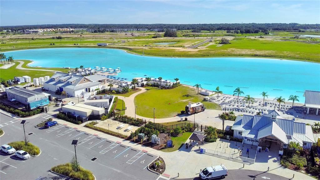 Под контрактом: $360,000 (4 спален, 2 ванн, 2305 Квадратных фут)