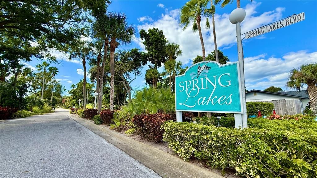 For Sale: $349,000 (3 beds, 2 baths, 1973 Square Feet)