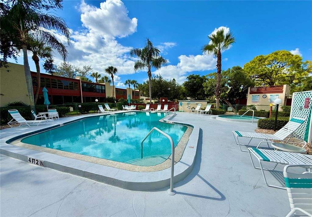 For Sale: $349,000 (3 beds, 2 baths, 1973 Square Feet)