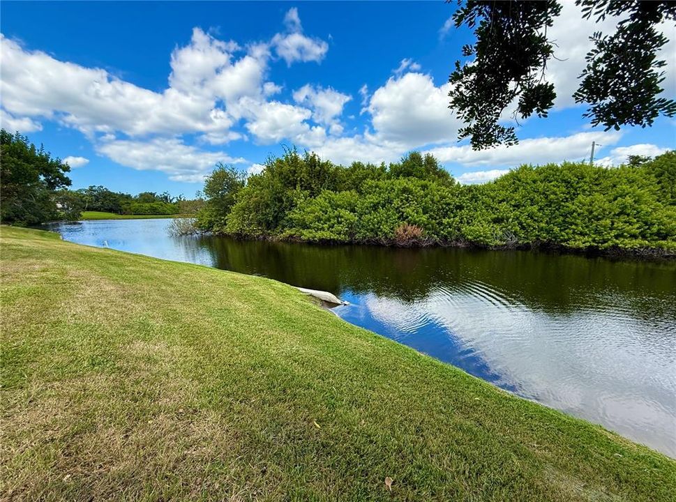 For Sale: $349,000 (3 beds, 2 baths, 1973 Square Feet)