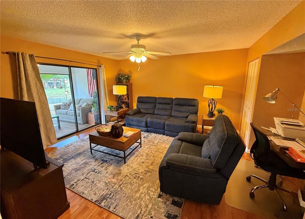 For Sale: $349,000 (3 beds, 2 baths, 1973 Square Feet)