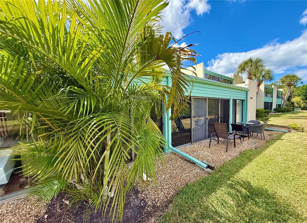 For Sale: $349,000 (3 beds, 2 baths, 1973 Square Feet)