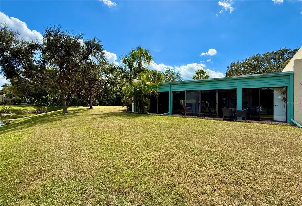 For Sale: $349,000 (3 beds, 2 baths, 1973 Square Feet)