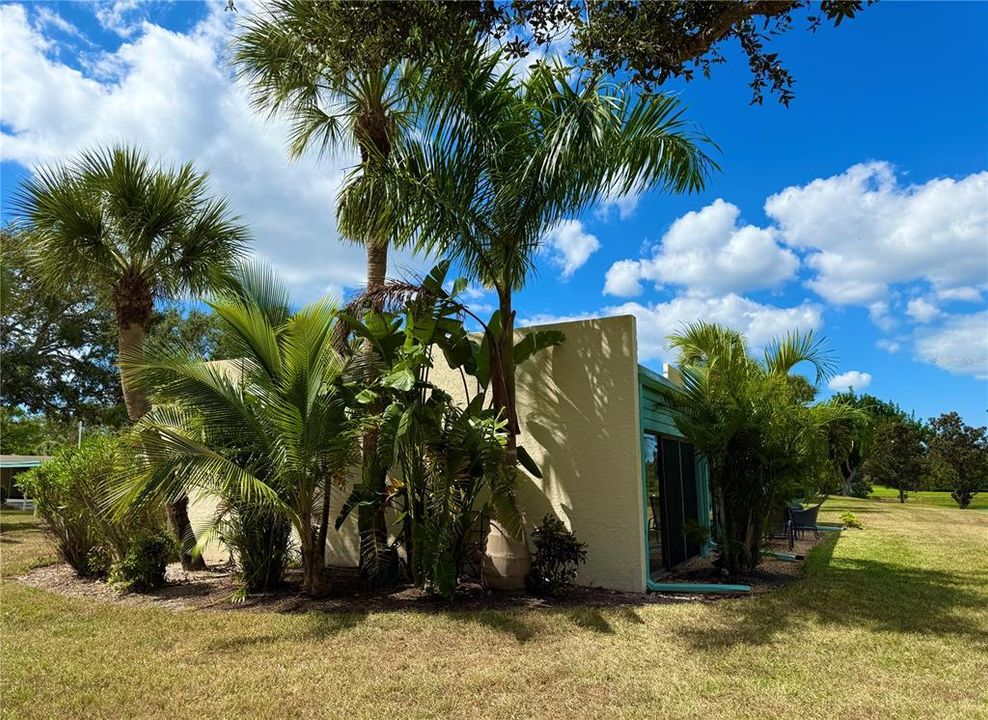 For Sale: $349,000 (3 beds, 2 baths, 1973 Square Feet)