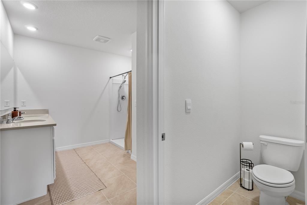 En Renta: $2,600 (3 camas, 2 baños, 1672 Pies cuadrados)