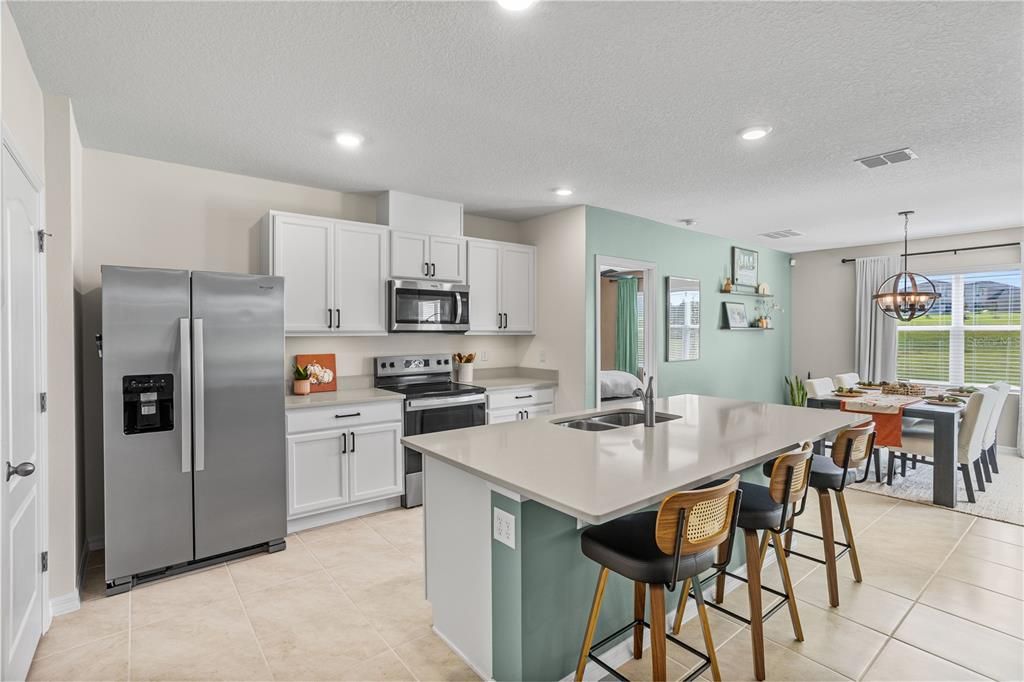 En Renta: $2,600 (3 camas, 2 baños, 1672 Pies cuadrados)