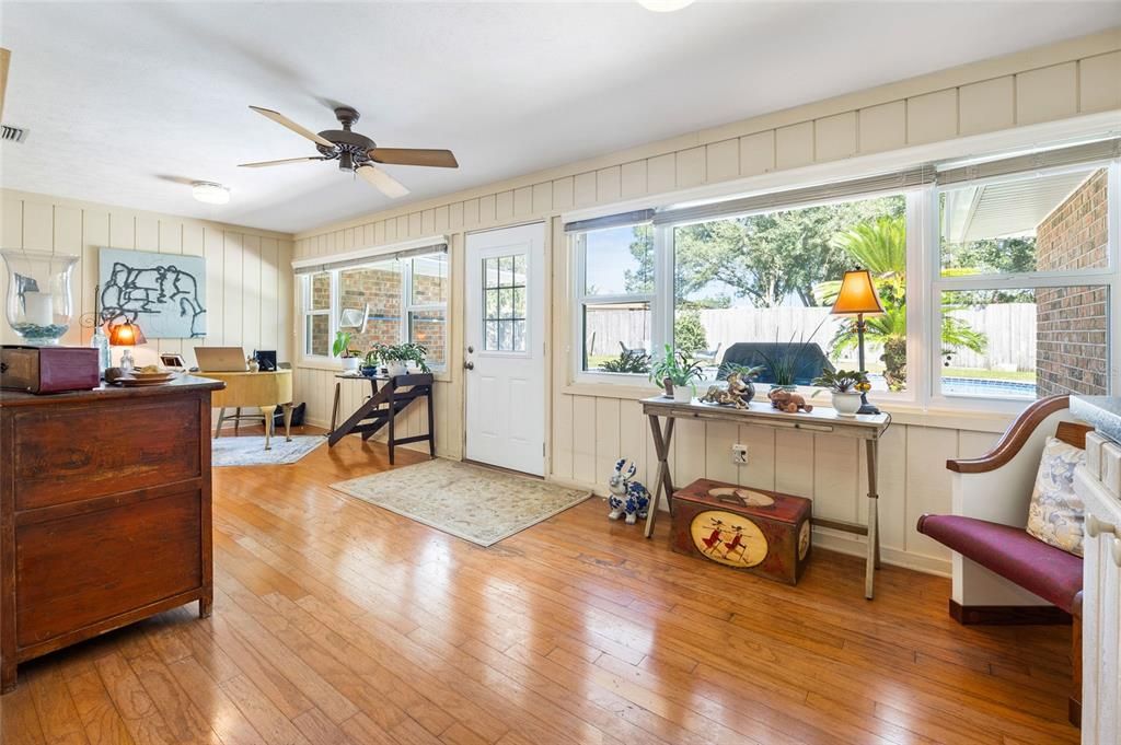 For Sale: $455,000 (4 beds, 2 baths, 2301 Square Feet)