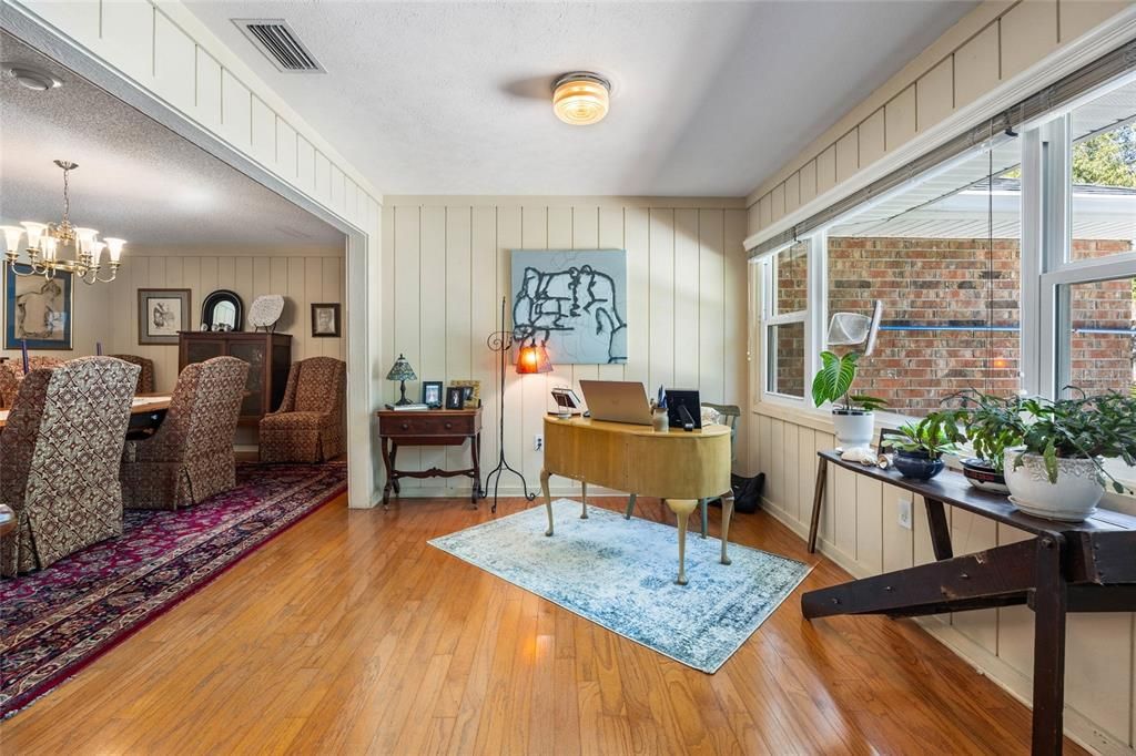 For Sale: $455,000 (4 beds, 2 baths, 2301 Square Feet)